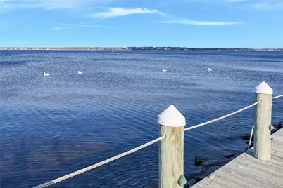 240 Shawomet Avenue, Warwick, RI 02889 - Photo 43