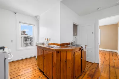 14 Brinley Street #3, Newport, RI 02840 - Photo 7