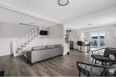 47 Cedar Avenue, Portsmouth, RI 02871 - Photo 15