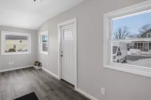 47 Cedar Ave, Portsmouth, RI 02871 - Photo 29