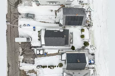 47 Cedar Avenue, Portsmouth, RI 02871 - Photo 43