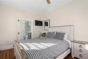 21 Spring St, Newport, RI 02840 - Photo 23