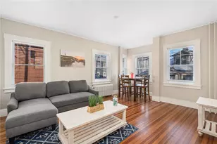 21 Spring St, Newport, RI 02840 - Photo 7