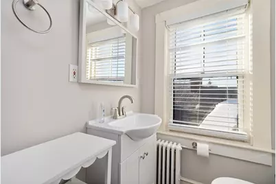 21 Spring Street #3, Newport, RI 02840 - Photo 21