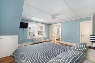 21 Spring St, Newport, RI 02840 - Photo 15