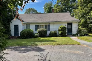 163 Woodside Ave, Cumberland, RI 02864 - Photo 1