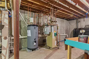 20 Morrison Ave, Middletown, RI 02840 - Photo 31