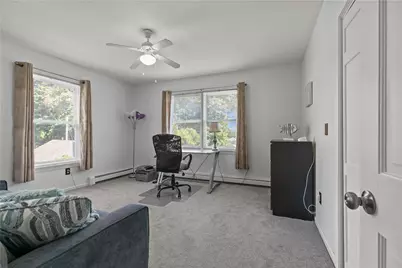 20 Morrison Avenue, Middletown, RI 02840 - Photo 19