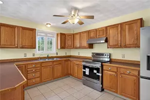 144 Richmond Townhouse Rd, Richmond, RI 02812 - Photo 7