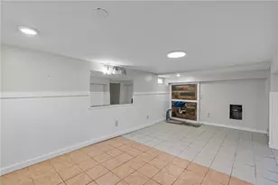 2 Valley St, Central Falls, RI 02863 - Photo 19