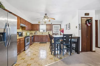 35 Elmdale Avenue, Johnston, RI 02919 - Photo 5