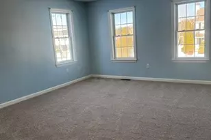 22 Derby Ln, Cranston, RI 02921 - Photo 9