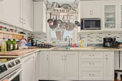 11 Roy Avenue, Middletown, RI 02842 - Photo 13