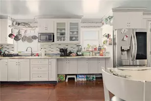 11 Roy Ave, Middletown, RI 02842 - Photo 11