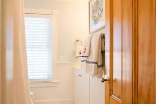 21 Lee Ave, Newport, RI 02840 - Photo 31