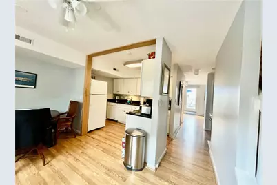 106 Swinburne Row, Newport, RI 02840 - Photo 9