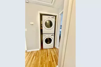 106 Swinburne Row, Newport, RI 02840 - Photo 15