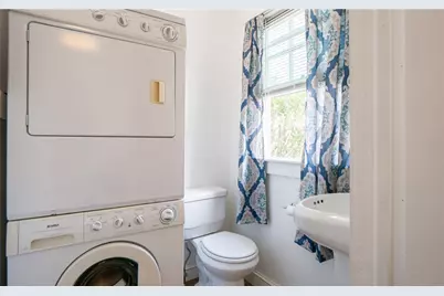 446 Broadway #B, Newport, RI 02840 - Photo 15