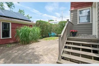 446 Broadway #B, Newport, RI 02840 - Photo 5
