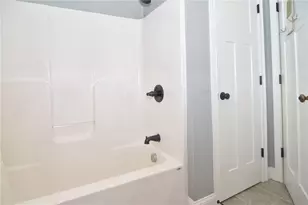 55 Teakwood Dr W, Coventry, RI 02816 - Photo 23