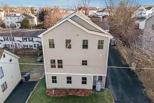 11 Stone St, Providence, RI 02904 - Photo 3