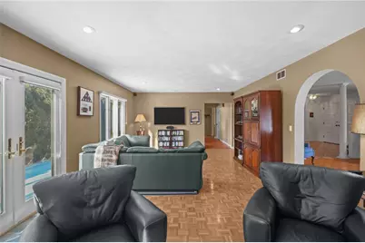 82 Mountain Laurel Drive, Cranston, RI 02920 - Photo 39