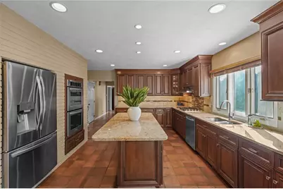 82 Mountain Laurel Drive, Cranston, RI 02920 - Photo 7