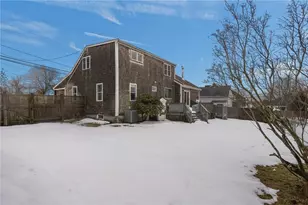 206 Reservoir Rd, Middletown, RI 02842 - Photo 43