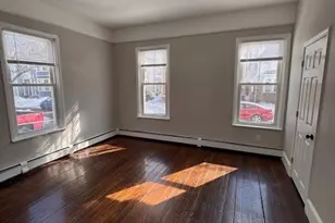 63 Vernon St, Providence, RI 02903 - Photo 11