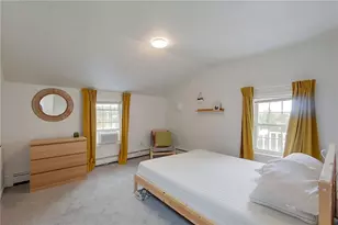 26 Cliff Ave, Newport, RI 02840 - Photo 13