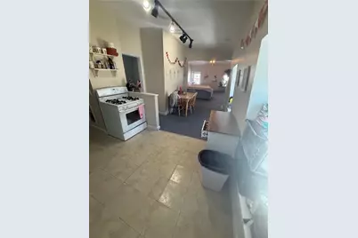 9 Narragansett Avenue #3, Newport, RI 02840 - Photo 3