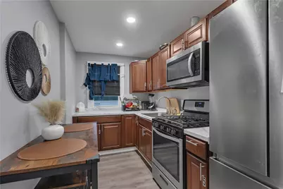 38 Mitchell Street, Providence, RI 02907 - Photo 23