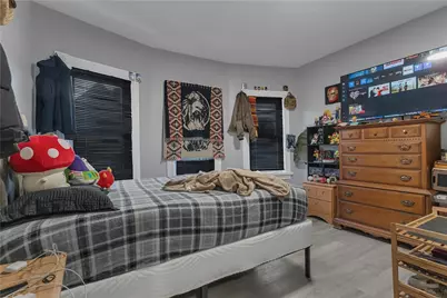 38 Mitchell Street, Providence, RI 02907 - Photo 21