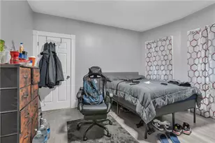 38 Mitchell St, Providence, RI 02907 - Photo 19