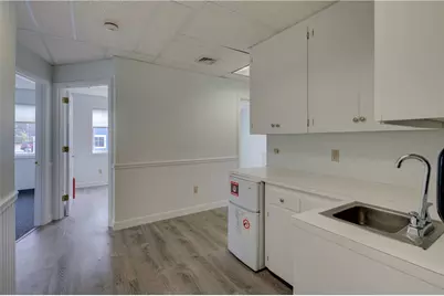 5835 Post Road #110, East Greenwich, RI 02818 - Photo 31