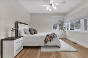 275 Meshanticut Valley Pkwy, Cranston, RI 02920 - Photo 37