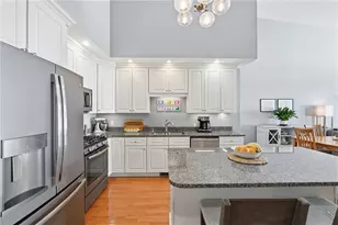 14 Bella Vista Cir, Glocester, RI 02814 - Photo 9