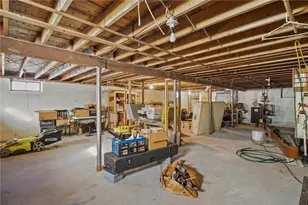 11 Wood St, West Warwick, RI 02893 - Photo 25