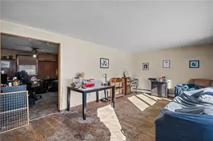 11 Wood St, West Warwick, RI 02893 - Photo 5