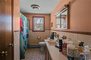 11 Wood St, West Warwick, RI 02893 - Photo 19