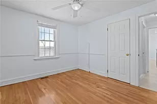 22 Phillips Ave, Warwick, RI 02888 - Photo 15