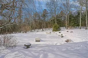 88 Woodsong Dr, Scituate, RI 02857 - Photo 5