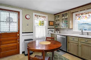 57 Delway Rd, Cranston, RI 02910 - Photo 13