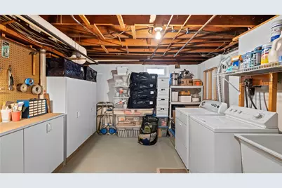 57 Delway Road, Cranston, RI 02910 - Photo 21