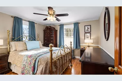 57 Delway Road, Cranston, RI 02910 - Photo 9