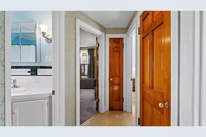 57 Delway Road, Cranston, RI 02910 - Photo 7