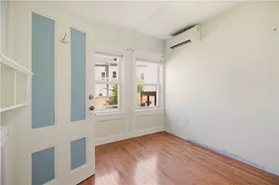 21 Clinton Ave, Newport, RI 02840 - Photo 15