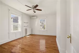 21 Clinton Ave, Newport, RI 02840 - Photo 13