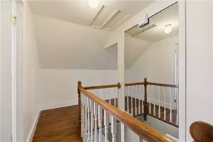 21 Clinton Ave, Newport, RI 02840 - Photo 27