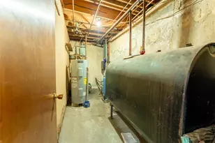 68 North Rd, Hopkinton, RI 02833 - Photo 35